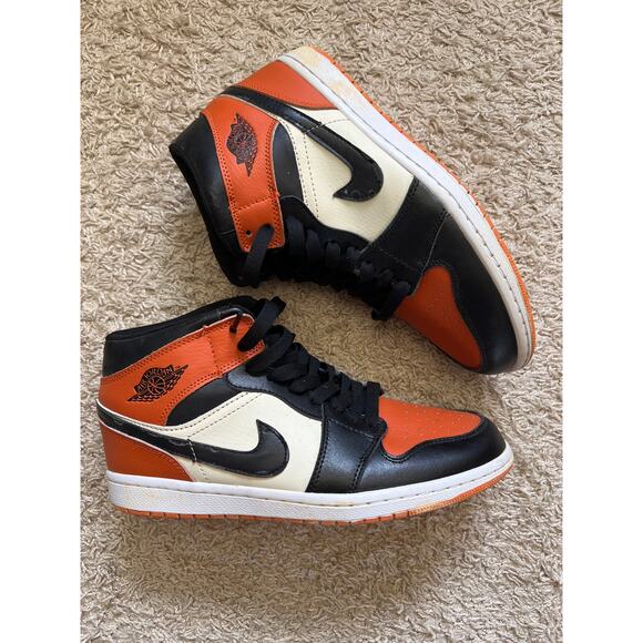 Nike Air Jordan 1 Mid Shattered Backboard Size 12 US Men’s